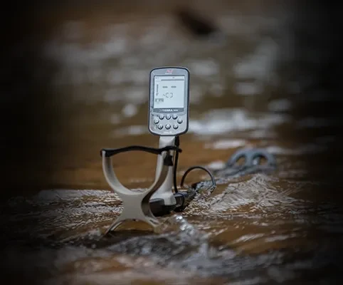 Eskişehir Minelab X-Terra Elite - Su geçirmez gövde